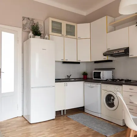 Apartman Youhosty - Donatello 32